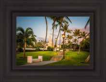 Load image into Gallery viewer, Kona Temple Grounds
