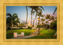 Load image into Gallery viewer, Kona Temple Grounds
