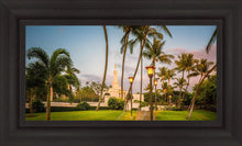 Load image into Gallery viewer, Kona Temple Grounds
