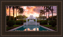 Load image into Gallery viewer, Laie Fountain Sunset
