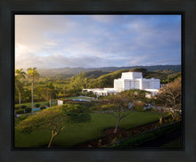 Load image into Gallery viewer, Laie Island Glow
