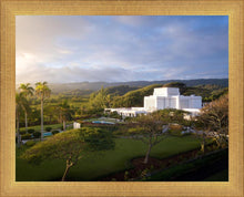 Load image into Gallery viewer, Laie Island Glow
