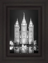Load image into Gallery viewer, Salt Lake Nativity
