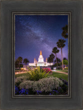 Load image into Gallery viewer, Oakland Starry Eyed
