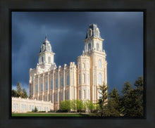 Load image into Gallery viewer, Manti - Stormy Skies
