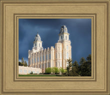 Load image into Gallery viewer, Manti - Stormy Skies
