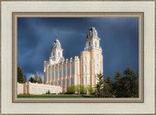 Load image into Gallery viewer, Manti - Stormy Skies
