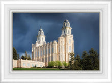 Load image into Gallery viewer, Manti - Stormy Skies
