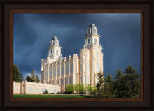 Load image into Gallery viewer, Manti - Stormy Skies
