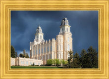 Load image into Gallery viewer, Manti - Stormy Skies
