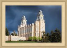 Load image into Gallery viewer, Manti - Stormy Skies
