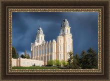 Load image into Gallery viewer, Manti - Stormy Skies
