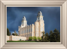 Load image into Gallery viewer, Manti - Stormy Skies

