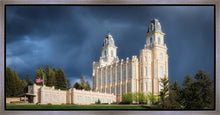 Load image into Gallery viewer, Manti - Stormy Skies
