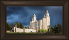Load image into Gallery viewer, Manti - Stormy Skies
