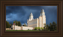 Load image into Gallery viewer, Manti - Stormy Skies
