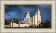 Load image into Gallery viewer, Manti - Stormy Skies
