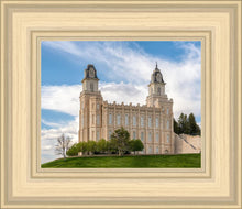 Load image into Gallery viewer, Manti Pageant Hill
