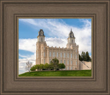 Load image into Gallery viewer, Manti Pageant Hill
