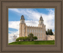 Load image into Gallery viewer, Manti Pageant Hill
