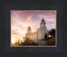 Load image into Gallery viewer, Manti Sunset Panorama

