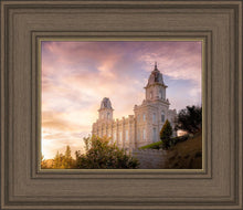 Load image into Gallery viewer, Manti Sunset Panorama
