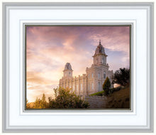 Load image into Gallery viewer, Manti Sunset Panorama
