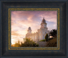 Load image into Gallery viewer, Manti Sunset Panorama
