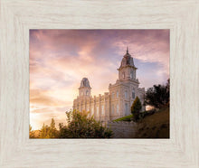 Load image into Gallery viewer, Manti Sunset Panorama
