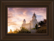 Load image into Gallery viewer, Manti Sunset Panorama
