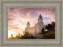 Load image into Gallery viewer, Manti Sunset Panorama
