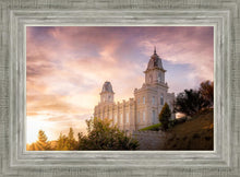 Load image into Gallery viewer, Manti Sunset Panorama
