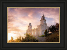 Load image into Gallery viewer, Manti Sunset Panorama
