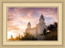 Load image into Gallery viewer, Manti Sunset Panorama

