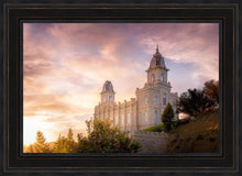 Load image into Gallery viewer, Manti Sunset Panorama
