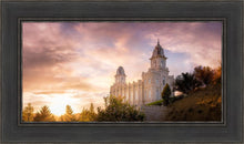 Load image into Gallery viewer, Manti Sunset Panorama

