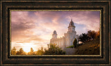 Load image into Gallery viewer, Manti Sunset Panorama
