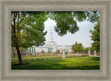 Load image into Gallery viewer, Medford Daydream
