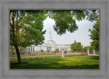 Load image into Gallery viewer, Medford Daydream
