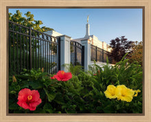 Load image into Gallery viewer, Memphis Flowers
