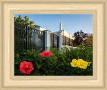 Load image into Gallery viewer, Memphis Flowers
