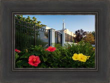 Load image into Gallery viewer, Memphis Flowers
