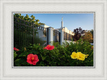Load image into Gallery viewer, Memphis Flowers
