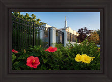 Load image into Gallery viewer, Memphis Flowers
