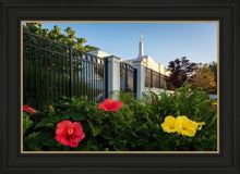 Load image into Gallery viewer, Memphis Flowers
