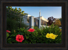 Load image into Gallery viewer, Memphis Flowers
