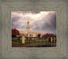 Load image into Gallery viewer, Monticello Breaking Storm
