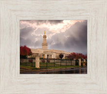 Load image into Gallery viewer, Monticello Breaking Storm
