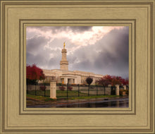 Load image into Gallery viewer, Monticello Breaking Storm
