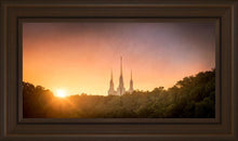 Load image into Gallery viewer, Washington DC Sunset Gold
